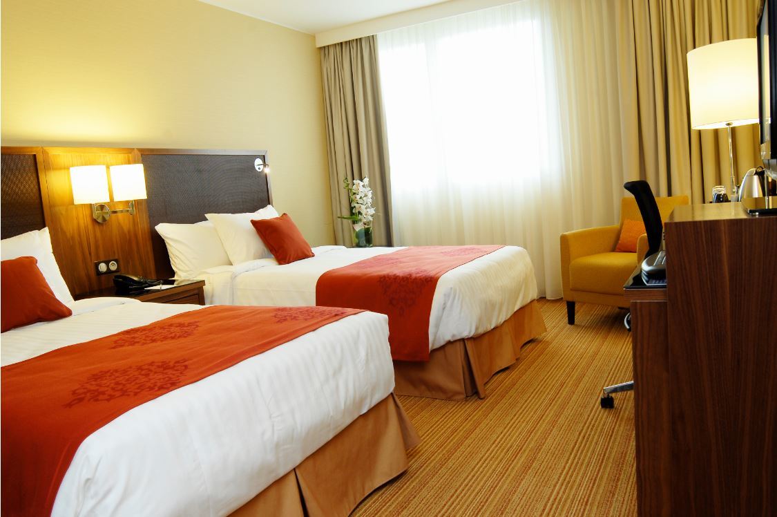 Отель Courtyard By Marriott Toulouse Airport Номер фото